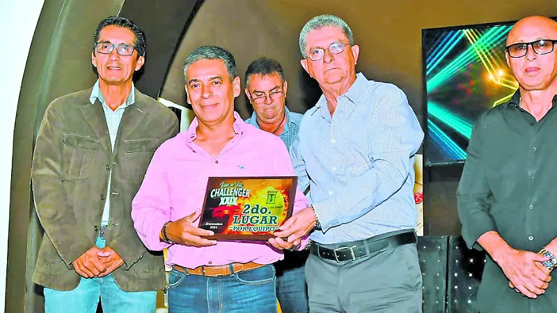 Racquet Club fue segundo lugar